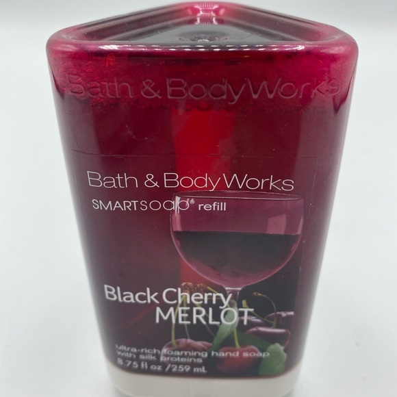 Bath & Body Works Black Cherry Merlot Smart Soap Hand Soap Refill 8.75 fl oz New - Picture 1 of 5